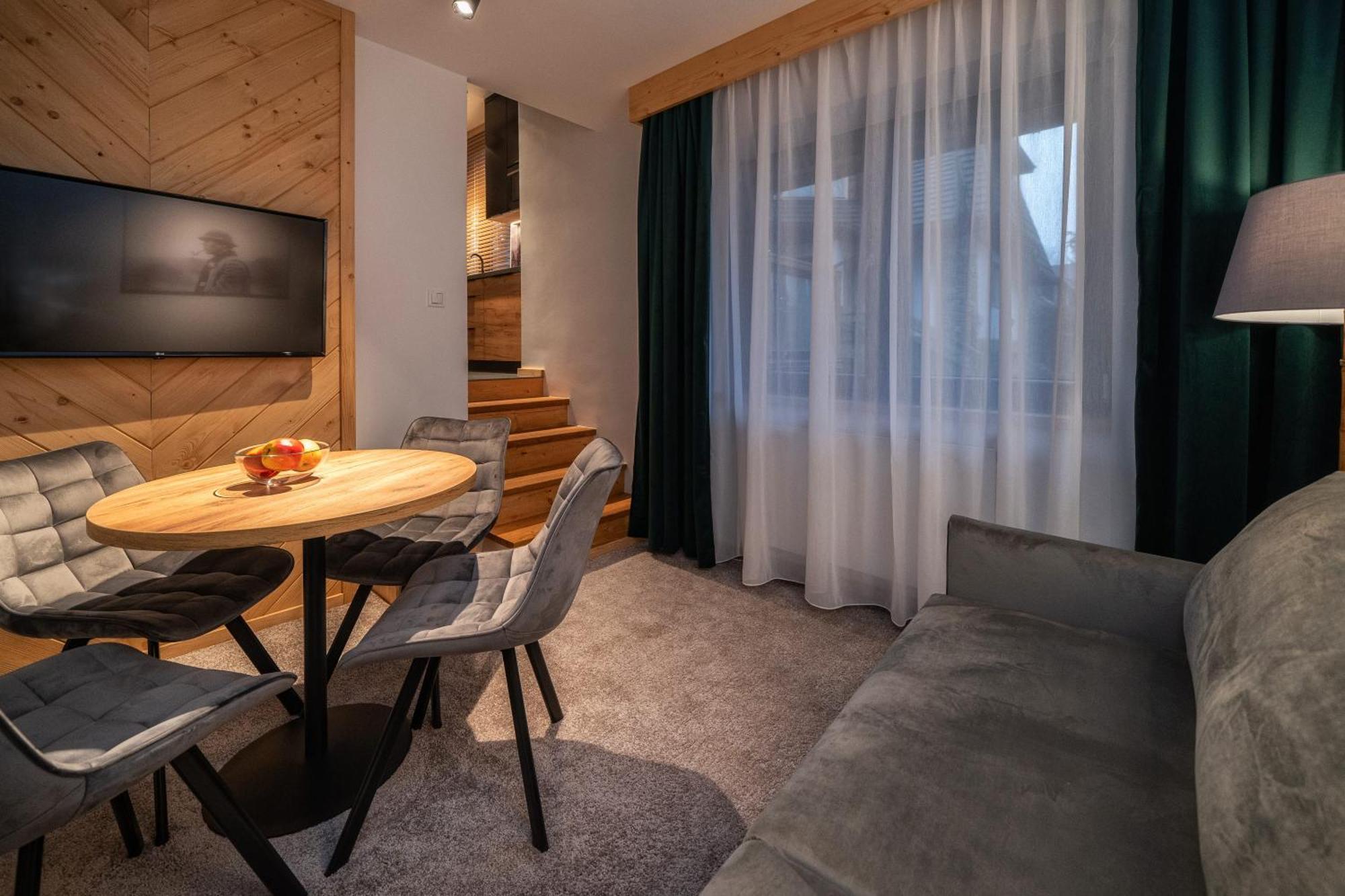 Tatrzanska Miejscowka - Apartamenty Centrum Zakopane Rom bilde